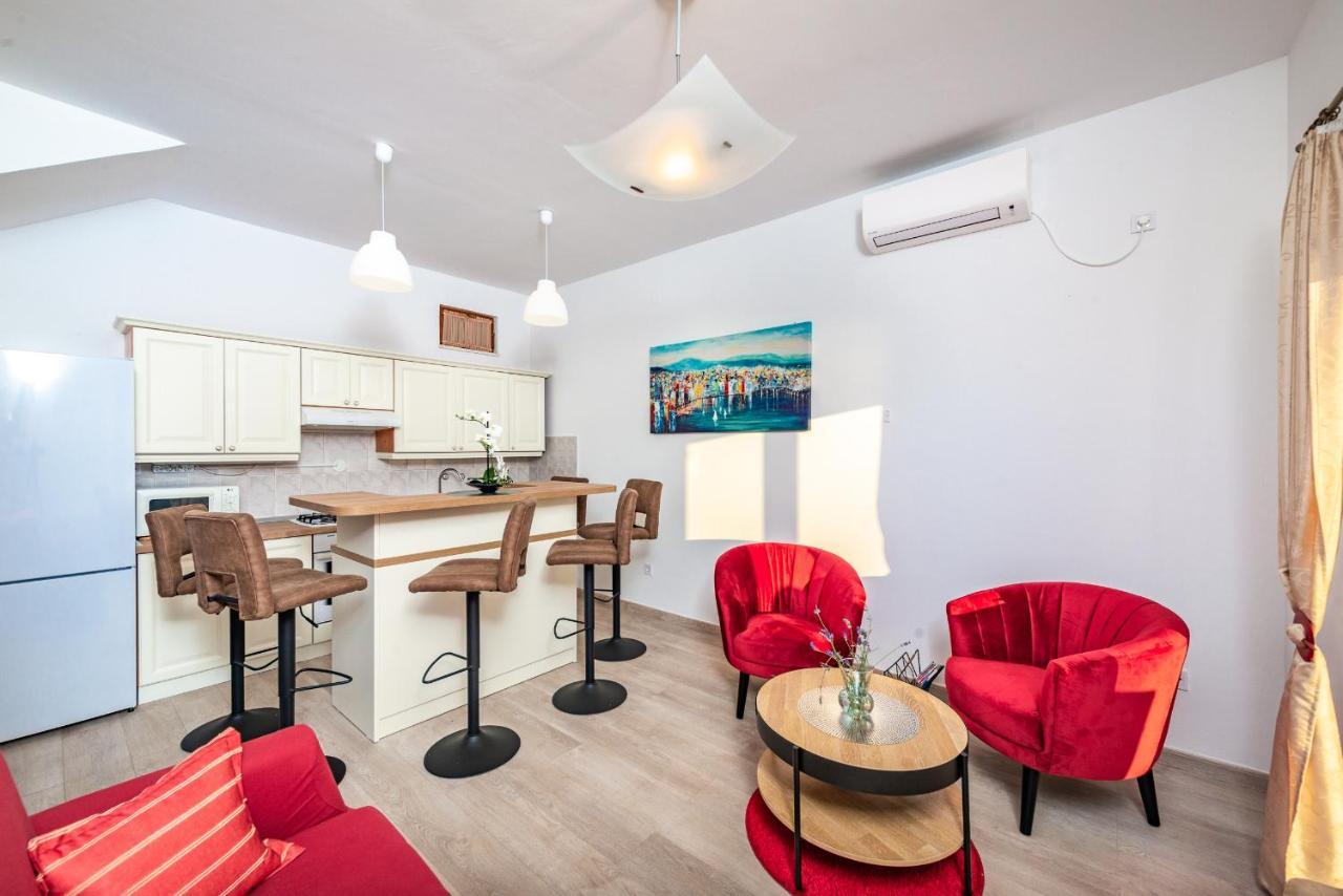Villa Sunce 奥拉萨奇 外观 照片